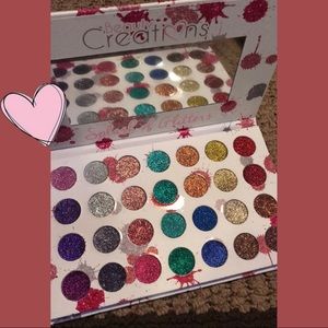 28-pan Pressed glitter palette